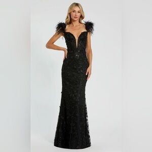 NWT MAC DUGGAL - Black Sheer Applique Bustier Gown with Feather Straps, size 4